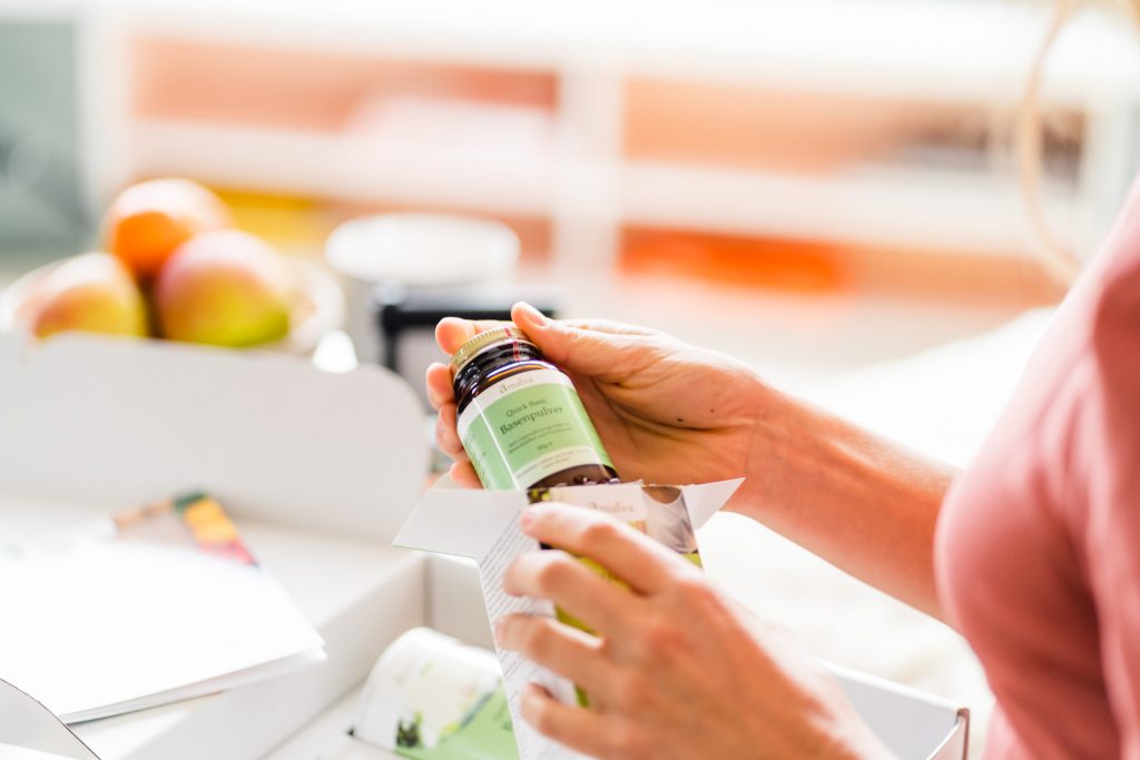 Nahrungsmittelergänzung München Foto Shooting Amaiva Flasche Basenpulver Produkt Foto