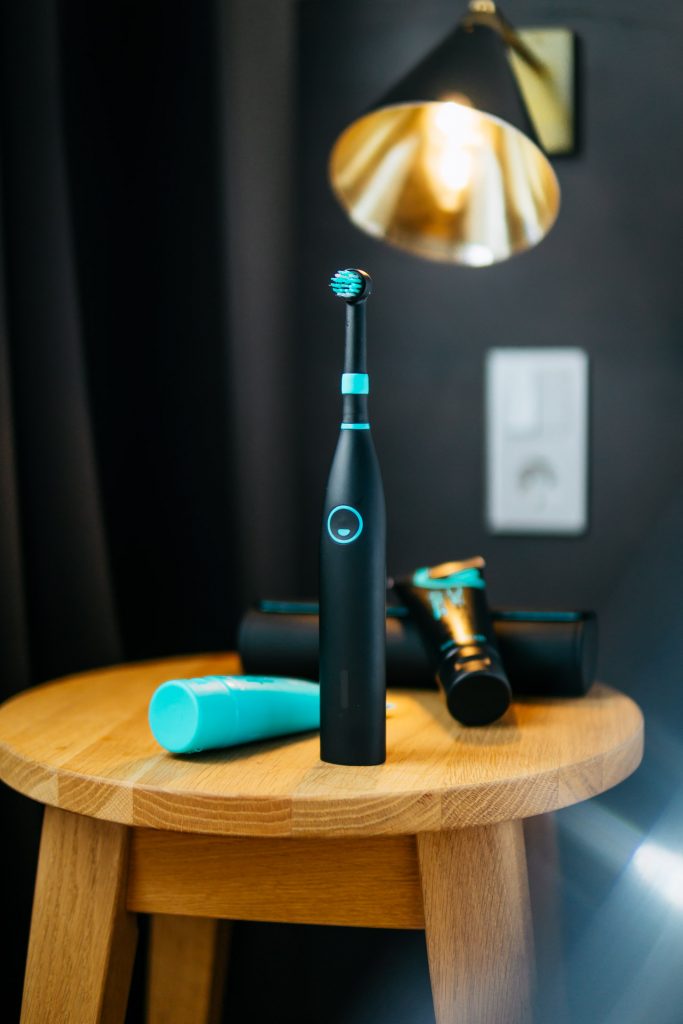 Produkt Foto elektrische Zahnbürste München Lifestyle Fotoshooting München Startup Bilder