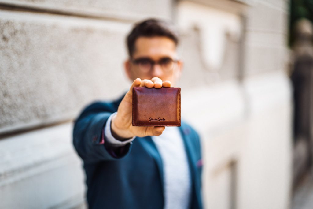 Geldbeutel Jaimie Jacobs Shooting München Street Flach